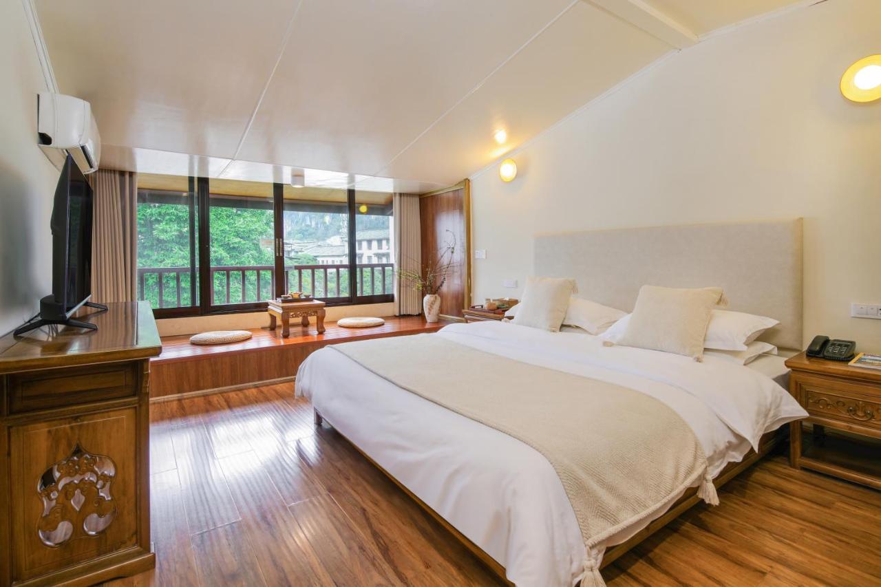 Yangshuo River View Hotel Exterior photo