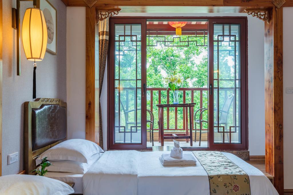 Yangshuo River View Hotel Exterior photo